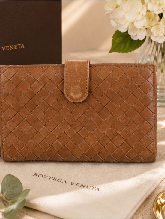 Bottega Veneta Handbags - Bottega Veneta Brown Intrecciato Leather Wallet Purse